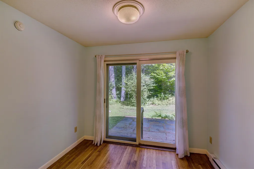 18 Willow Spring Lane Hanover NH 03755