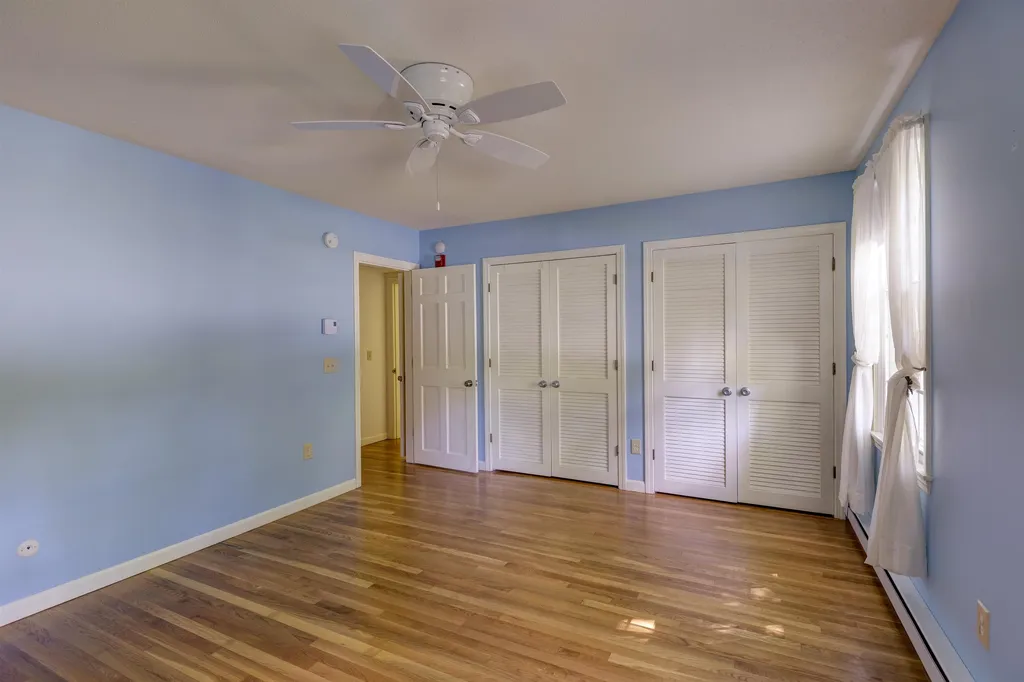 18 Willow Spring Lane Hanover NH 03755