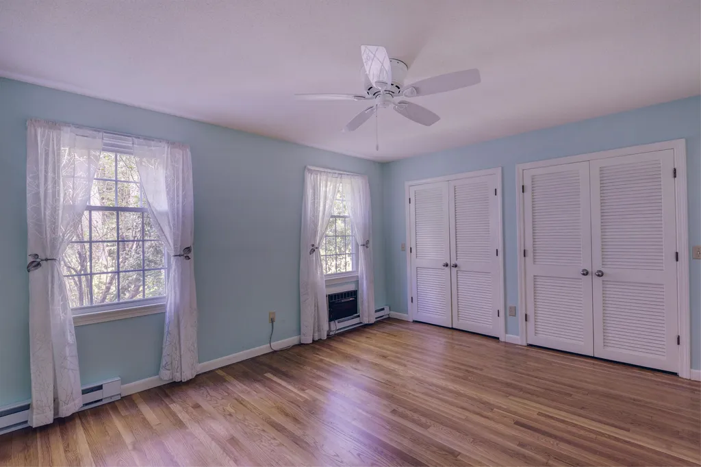 18 Willow Spring Lane Hanover NH 03755