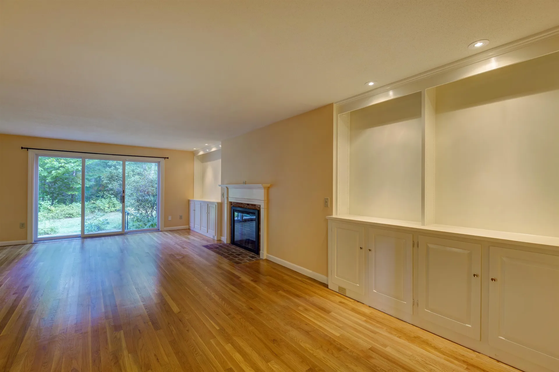 18 Willow Spring Lane Hanover NH 03755