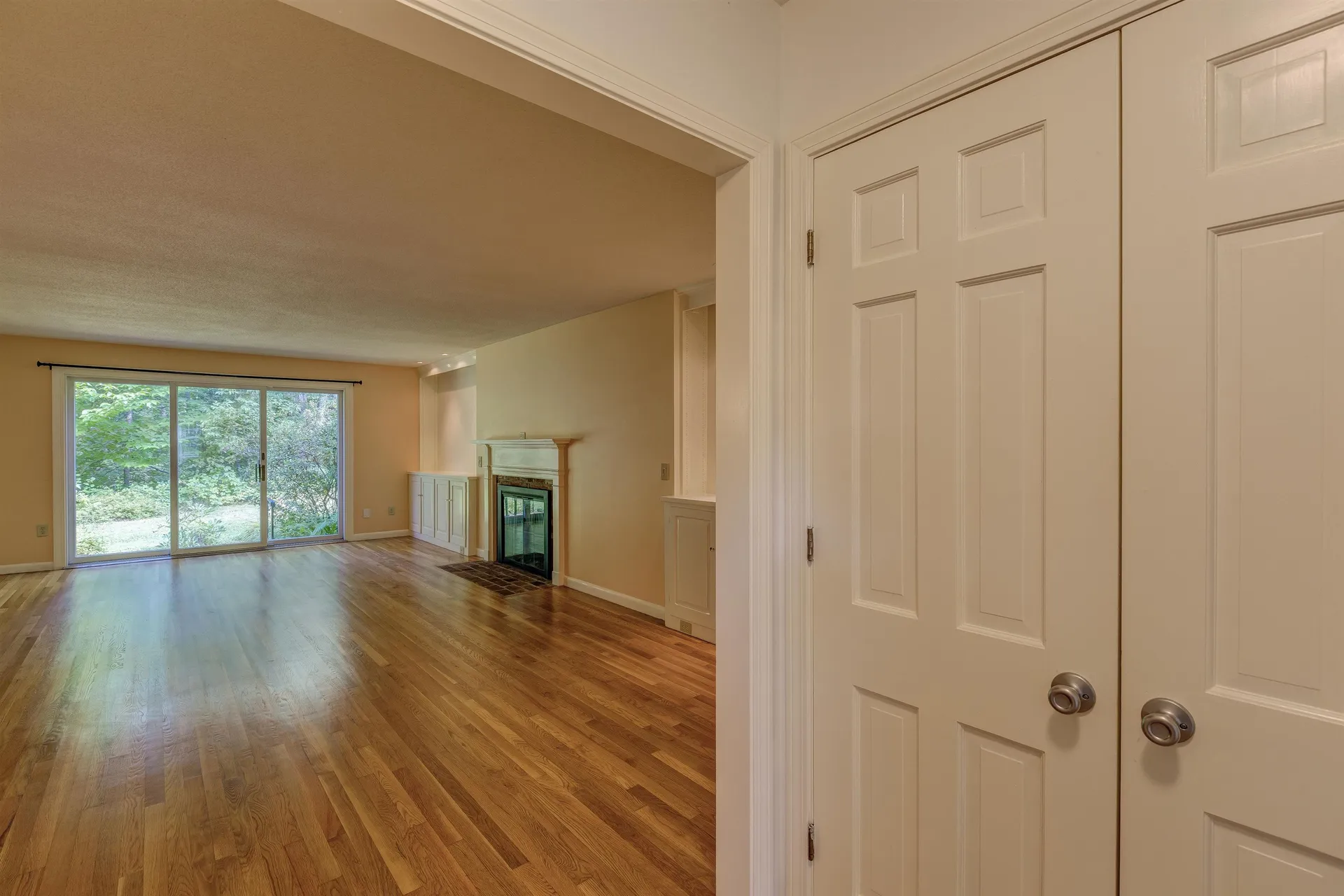 18 Willow Spring Lane Hanover NH 03755