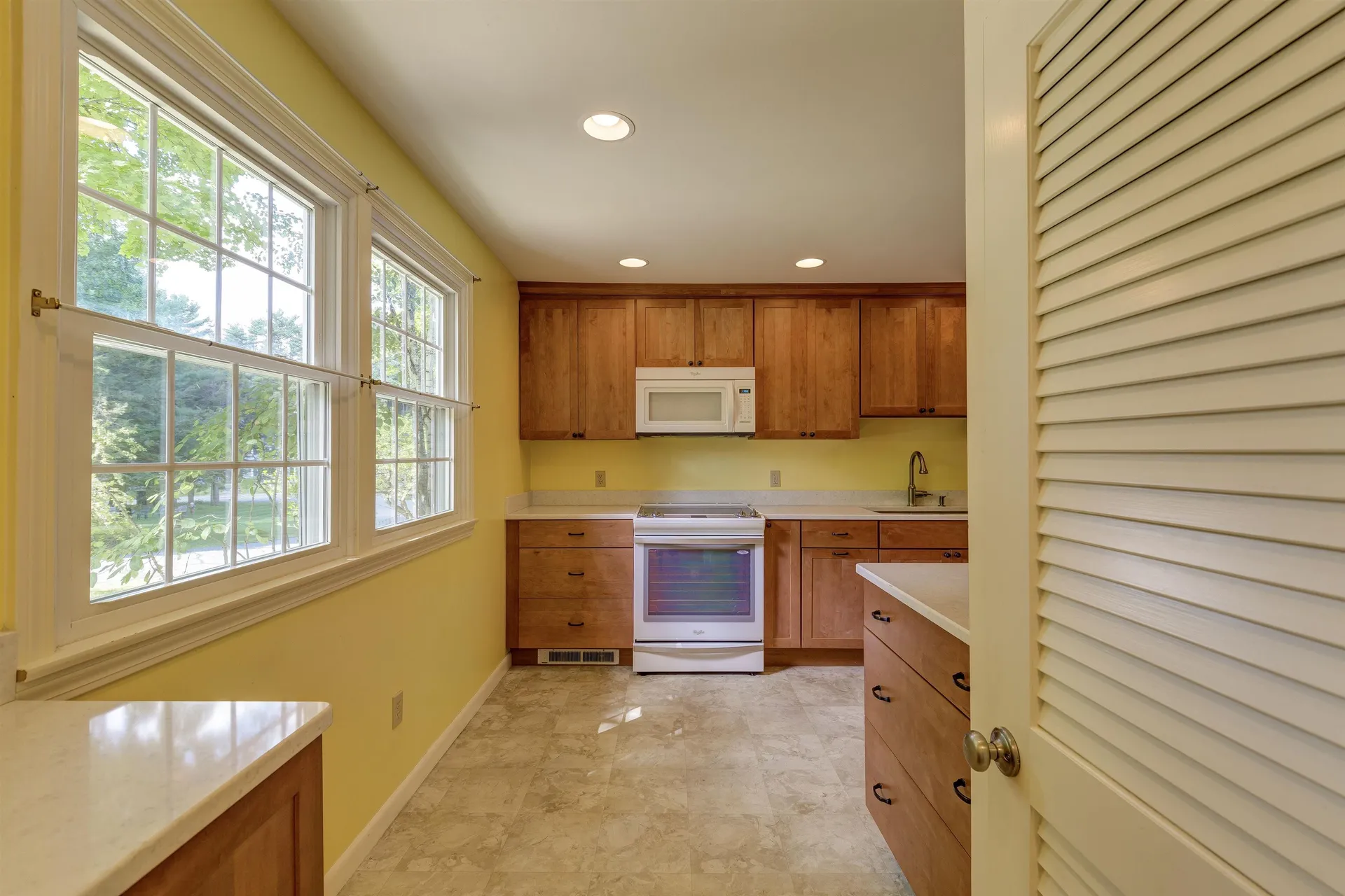 18 Willow Spring Lane Hanover NH 03755