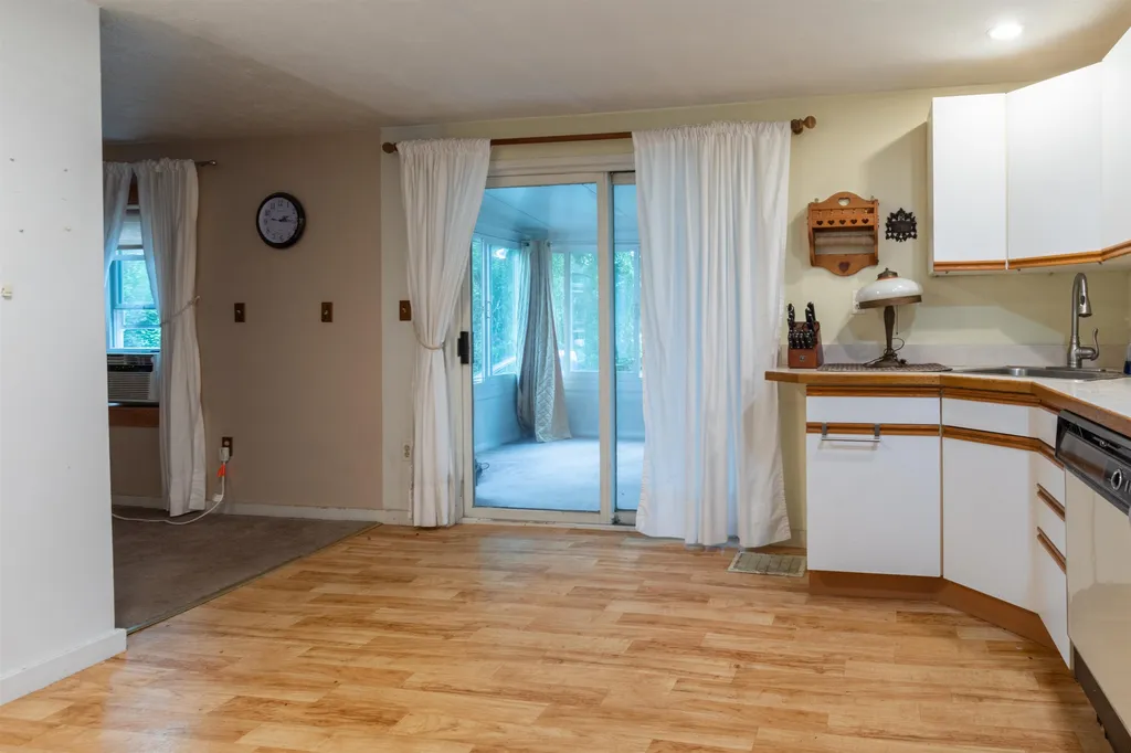 30 Lawrence Street Concord NH 03301