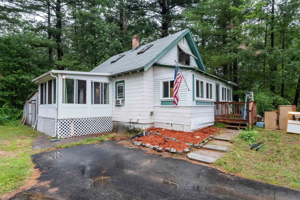 30 Lawrence Street Concord NH 03301