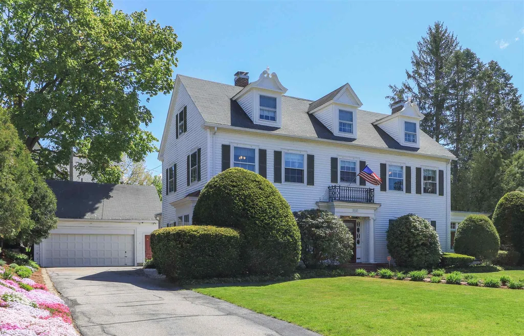 2143 Elm Street Manchester NH 03104