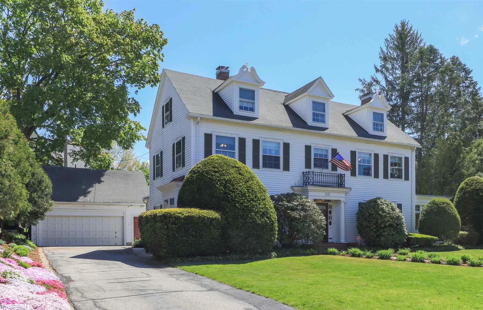 2143 Elm Street Manchester NH 03104