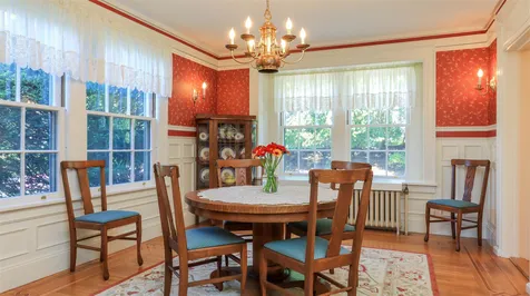 2143 Elm Street Manchester NH 03104