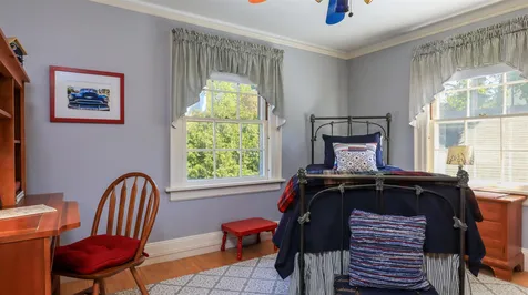 2143 Elm Street Manchester NH 03104
