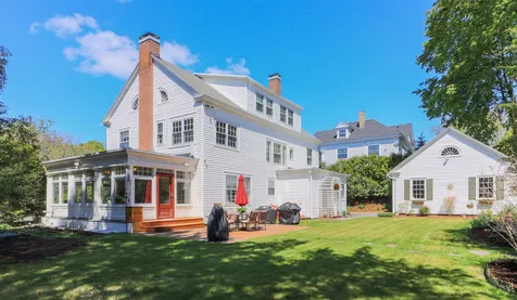 2143 Elm Street Manchester NH 03104
