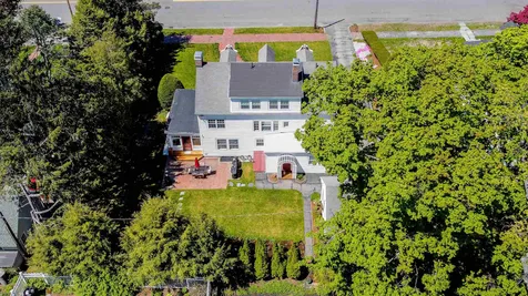 2143 Elm Street Manchester NH 03104