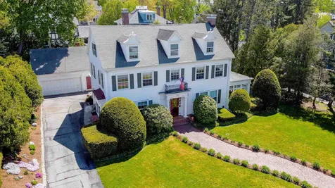 2143 Elm Street Manchester NH 03104