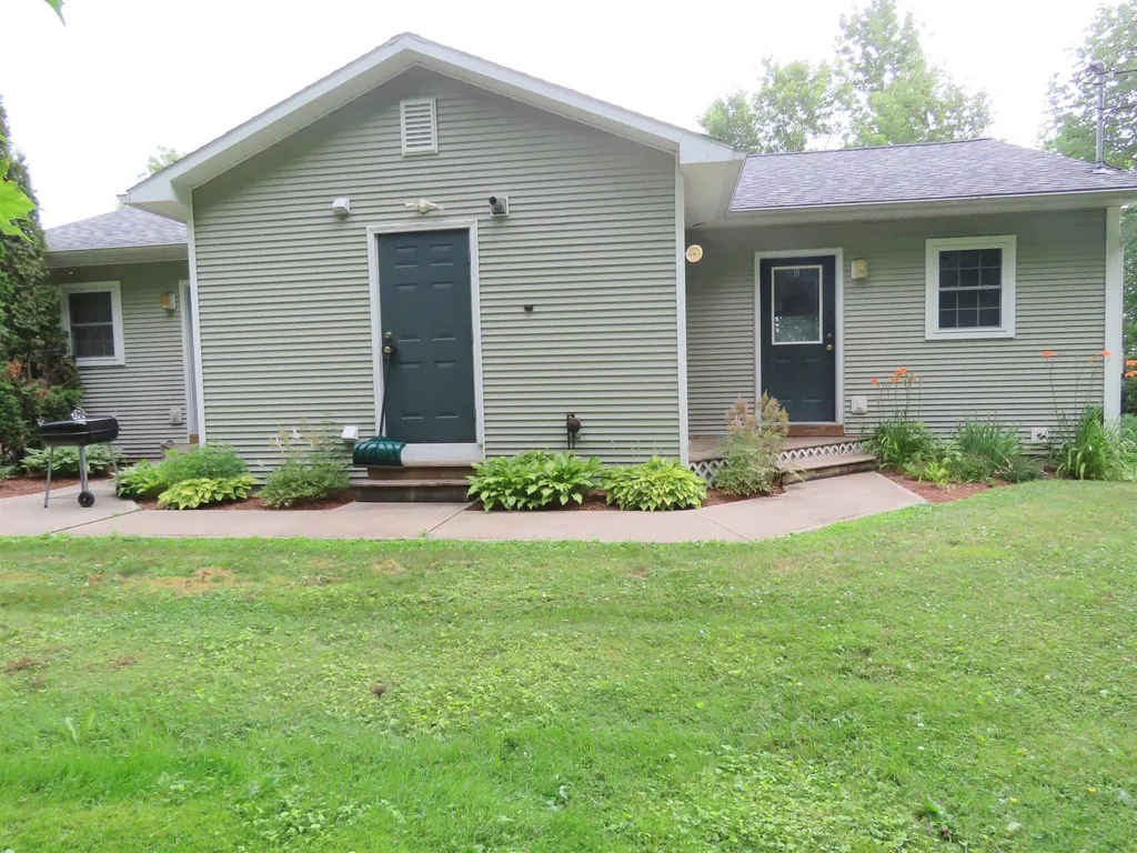72 Judd Drive Newport City VT 05855