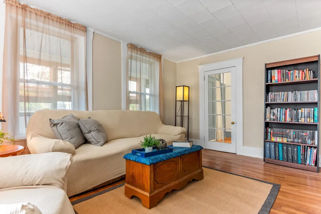 33 S Village Road Loudon NH 03307