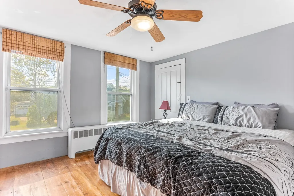 33 S Village Road Loudon NH 03307