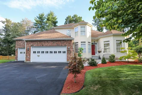 199 Walnut Hill Avenue Manchester NH 03104