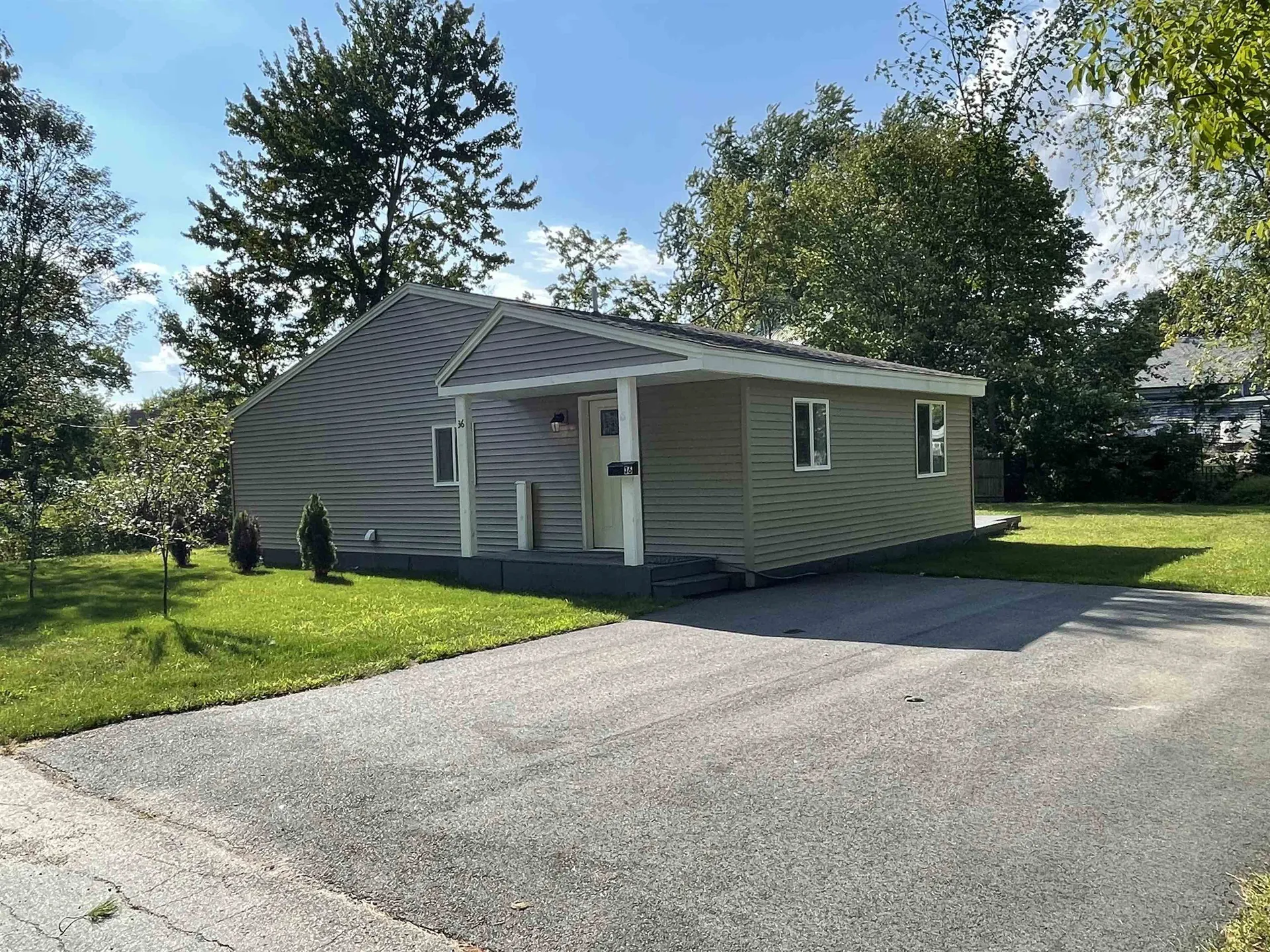 36 Garfield Street Farmington NH 03835