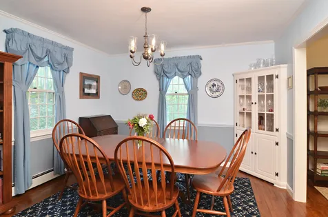 28 Hitching Post Lane Bedford NH 03110