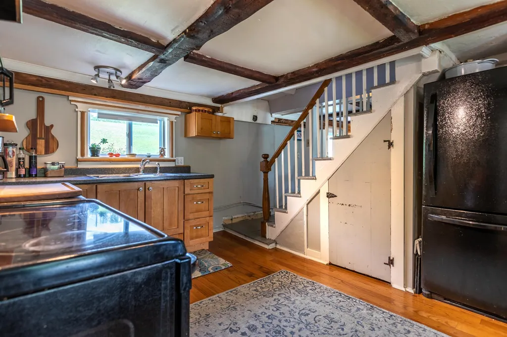 98 East Barnard Road Barnard VT 05031