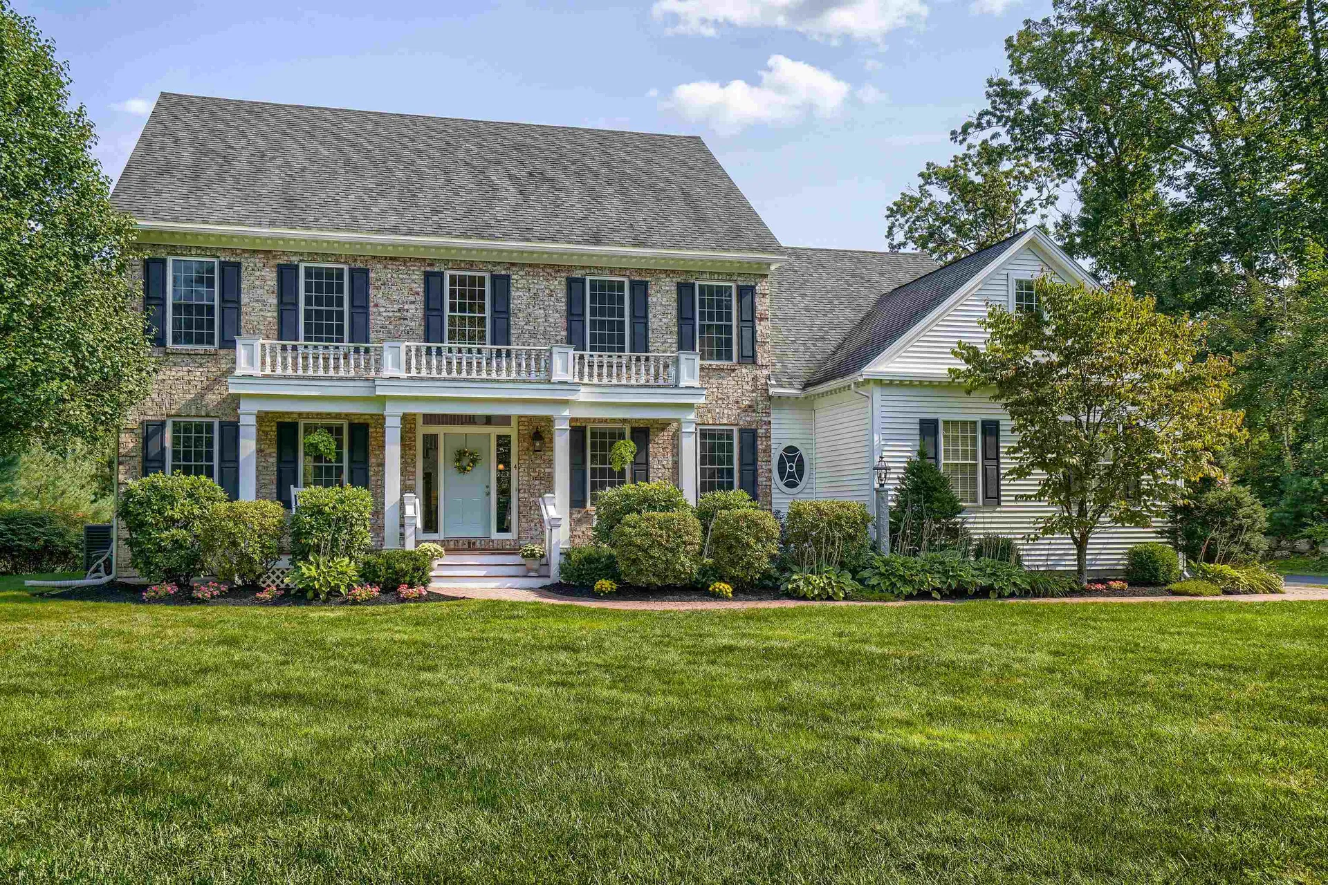 4 Elizabeth Way Bedford NH 03110