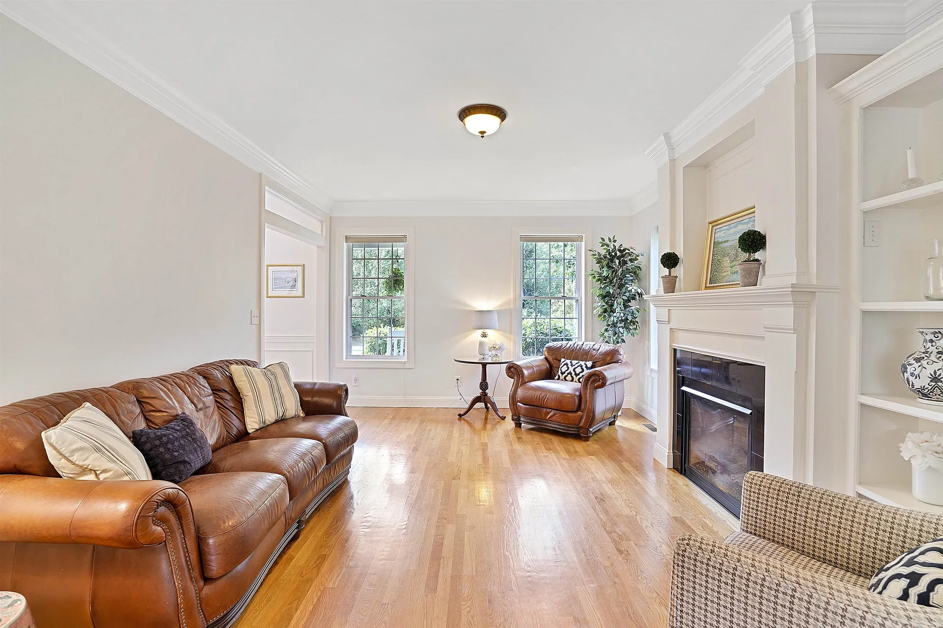 4 Elizabeth Way Bedford NH 03110
