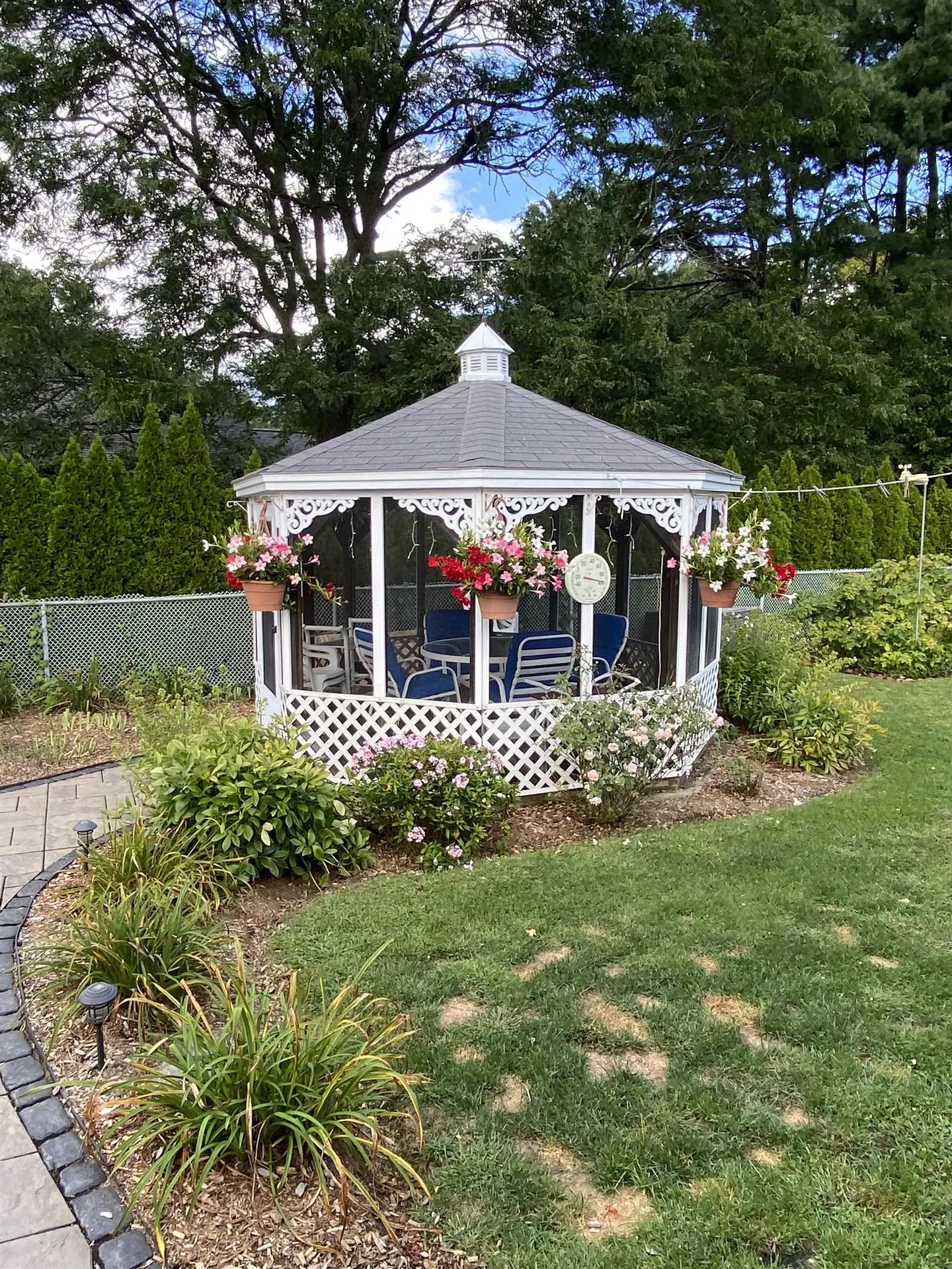210 Crestview Road Manchester NH 03104