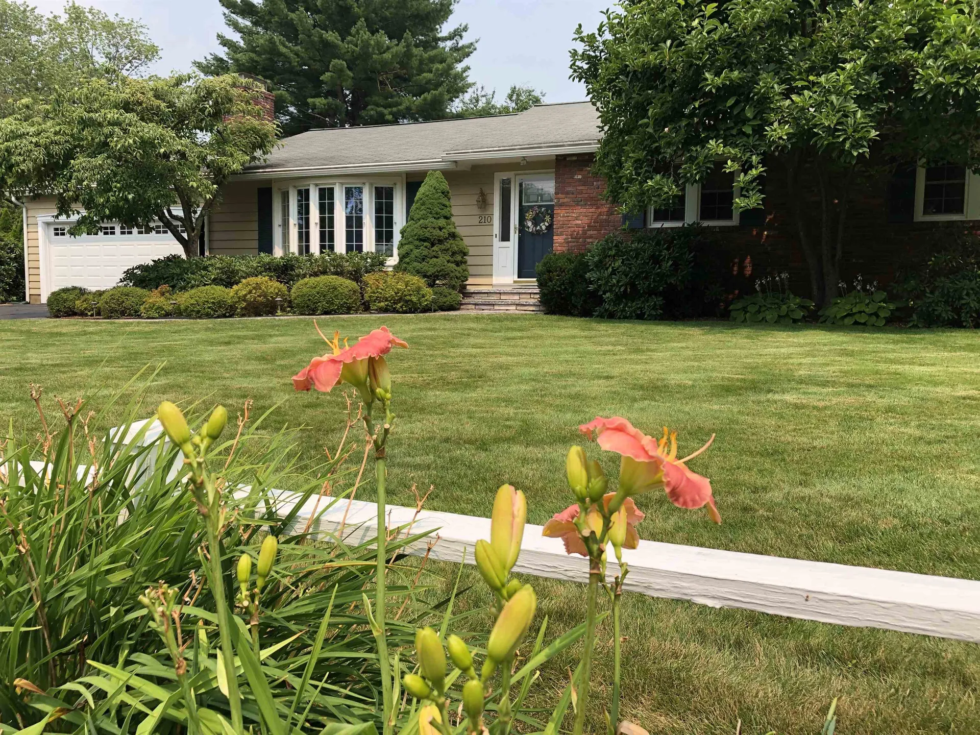 210 Crestview Road Manchester NH 03104