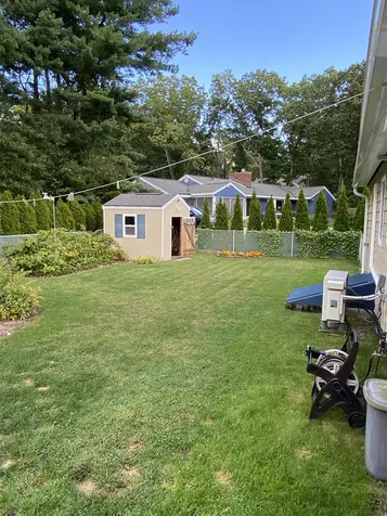 210 Crestview Road Manchester NH 03104