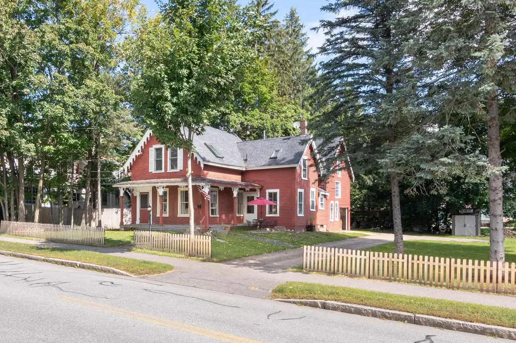 185 Pleasant Street Laconia NH 03246