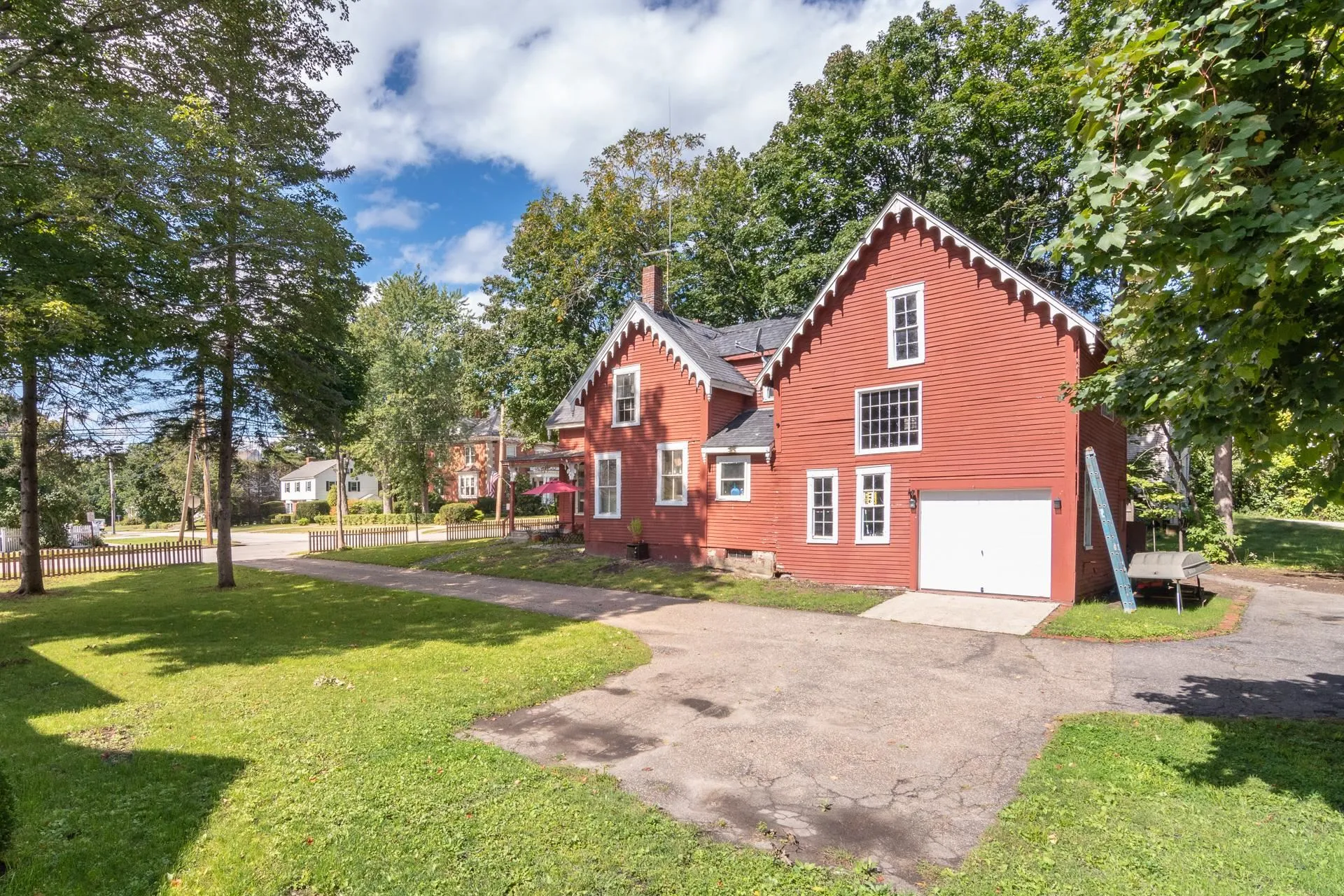 185 Pleasant Street Laconia NH 03246