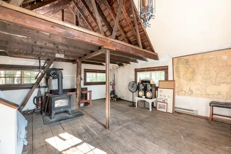 185 Pleasant Street Laconia NH 03246