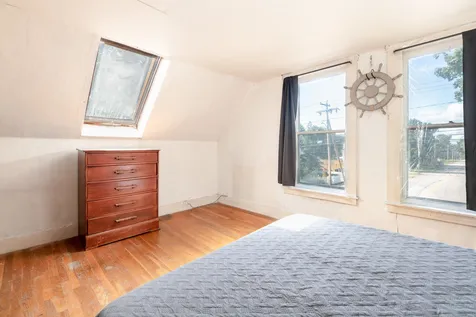 185 Pleasant Street Laconia NH 03246