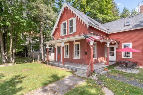 185 Pleasant Street Laconia NH 03246