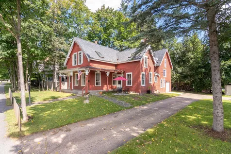 185 Pleasant Street Laconia NH 03246