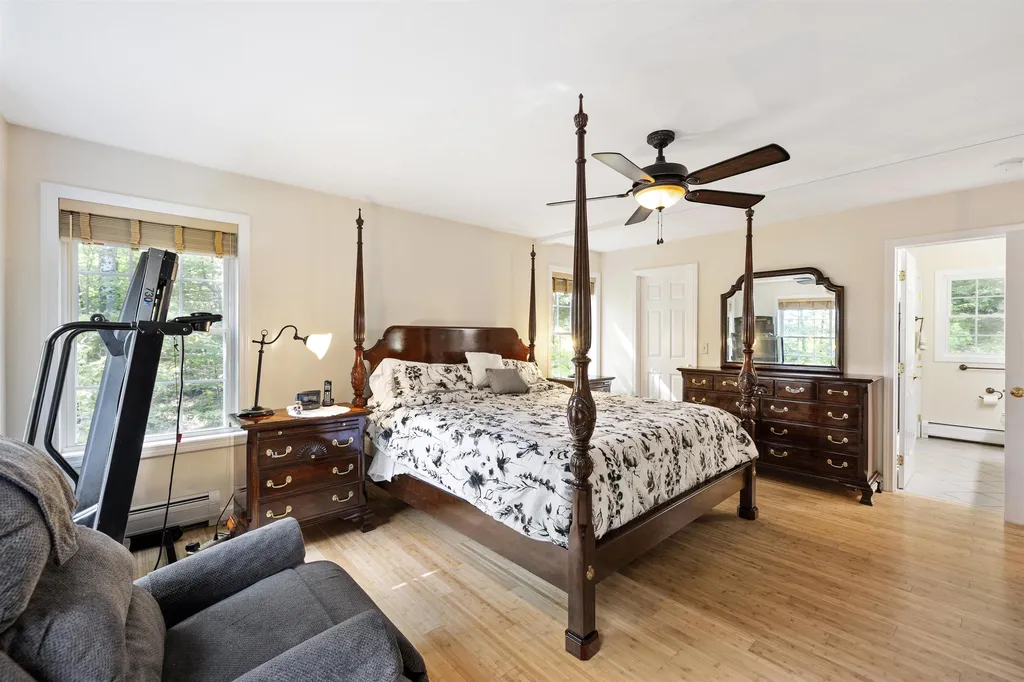 518 Reservoir Road Deering NH 03244