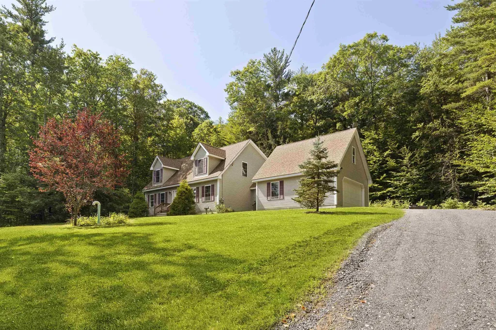 518 Reservoir Road Deering NH 03244