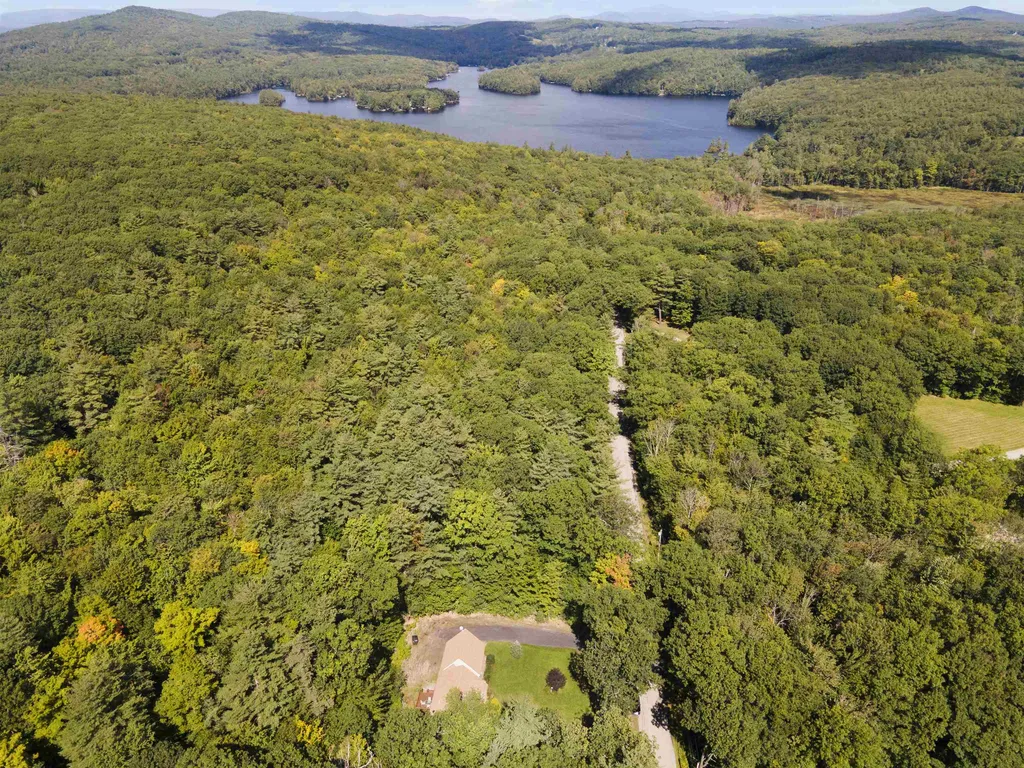518 Reservoir Road Deering NH 03244
