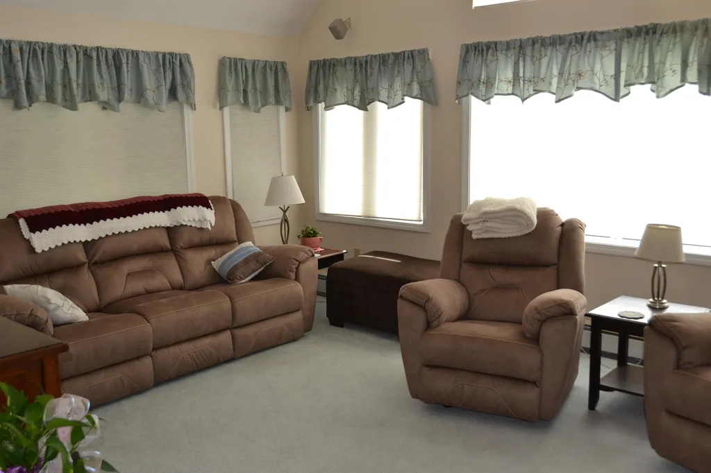 288 Kings Highway New Durham NH 03855