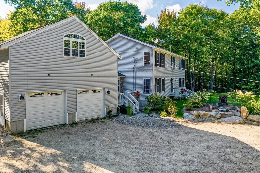 37 Knox Pasture Road Wolfeboro NH 03894