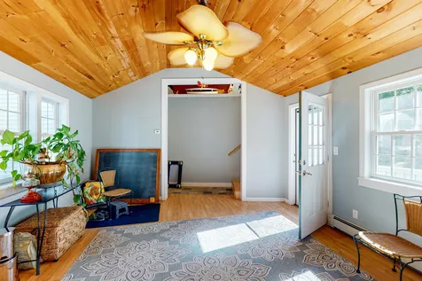 37 Knox Pasture Road Wolfeboro NH 03894