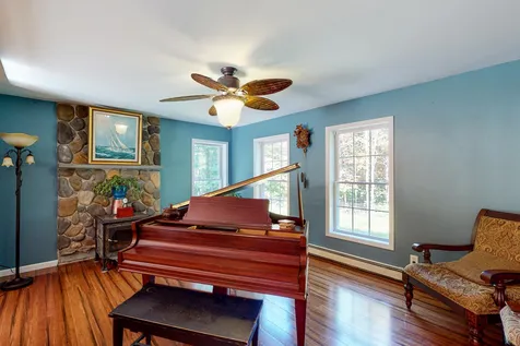 37 Knox Pasture Road Wolfeboro NH 03894