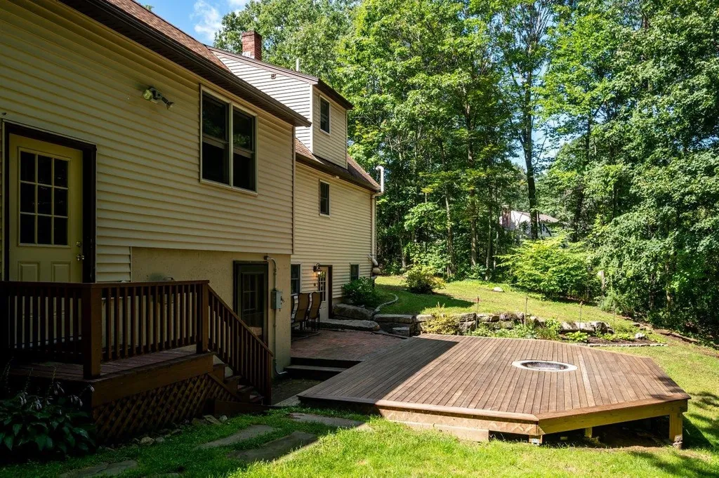 206 Lowell Street Rochester NH 03867