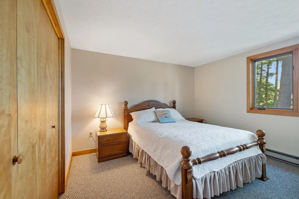2696 Lake Shore Road Gilford NH 03249