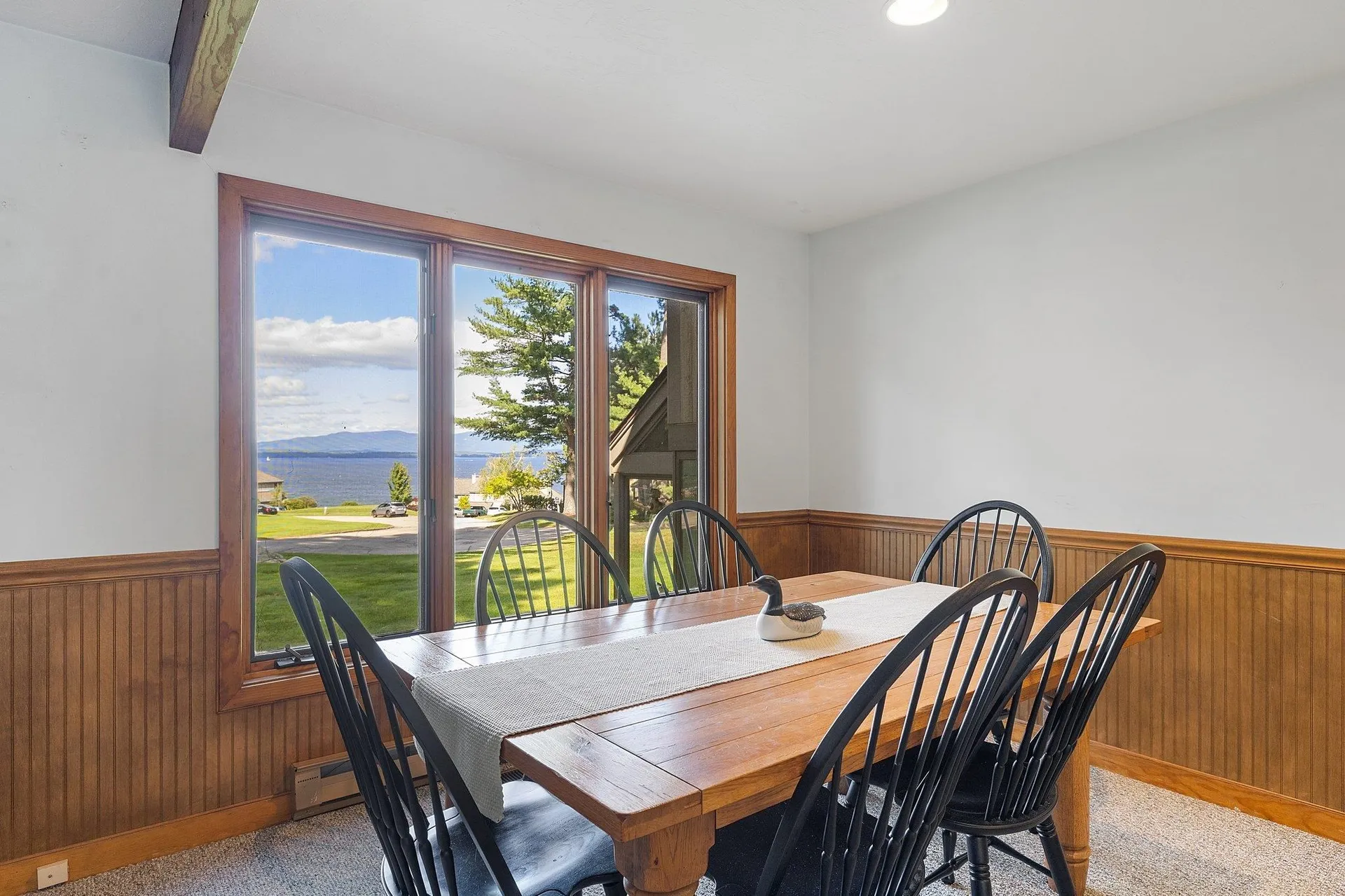 2696 Lake Shore Road Gilford NH 03249