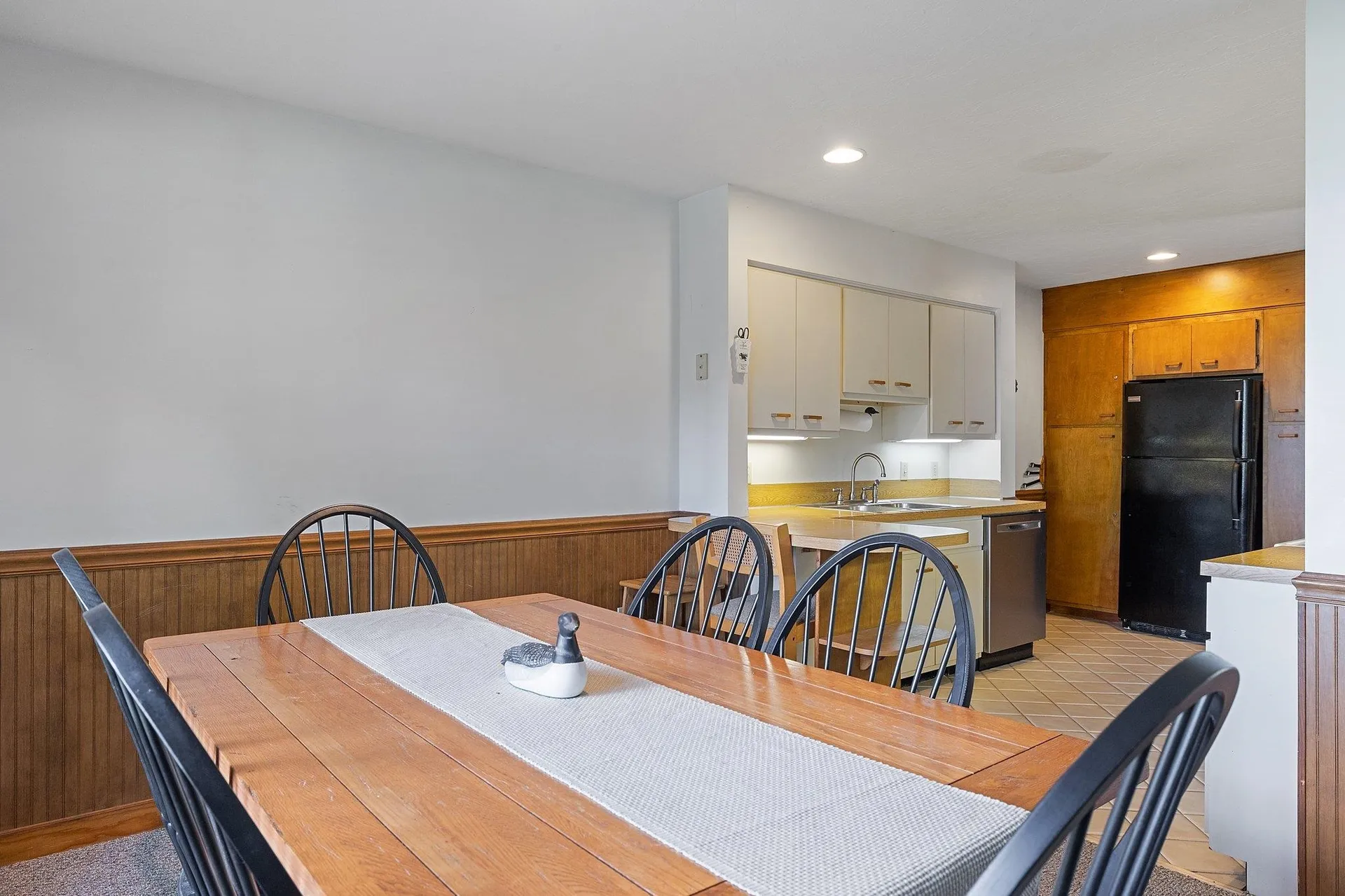 2696 Lake Shore Road Gilford NH 03249