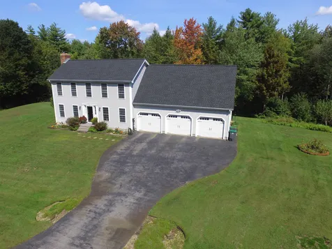 9 Spruce Court Hooksett NH 03106
