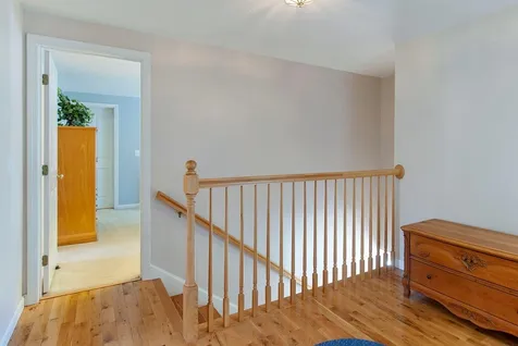 9 Spruce Court Hooksett NH 03106