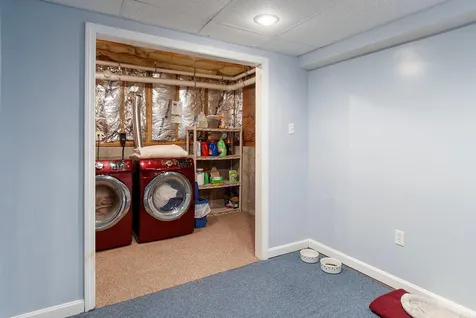 9 Spruce Court Hooksett NH 03106