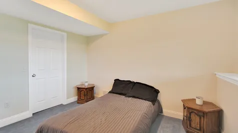 170 Sommerfield Avenue South Burlington VT 05403