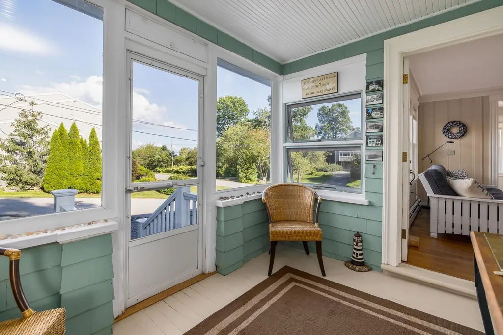 4 Robin Road Rye NH 03870