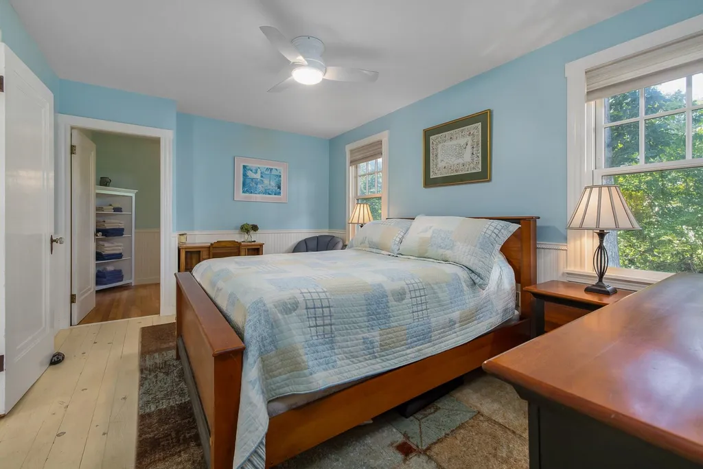 4 Robin Road Rye NH 03870